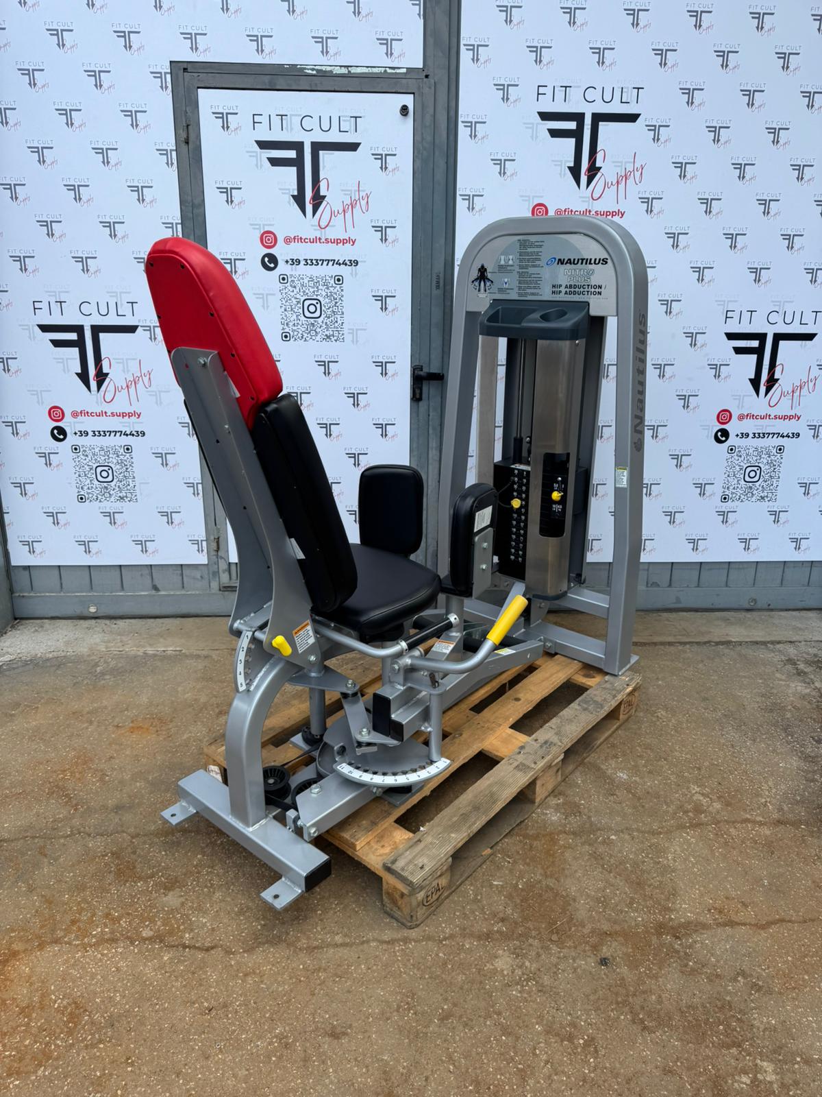 Nautilus Nitro Hip Abduction / Hip Adduction