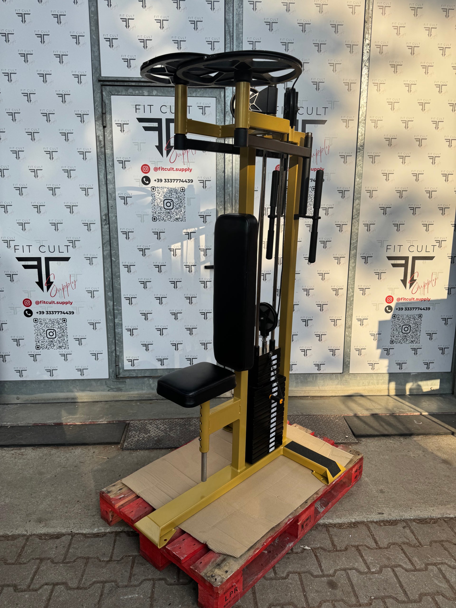 Polaris Pec Fly / Rear Delt (RESTORED)